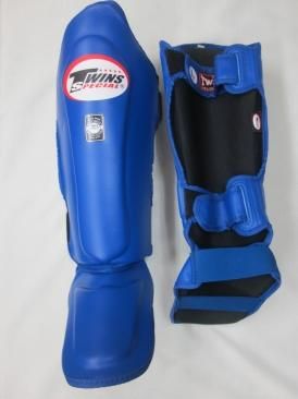 TWINS レッグガード - ボクシンググローブ、ムエタイ、キック、TWINS