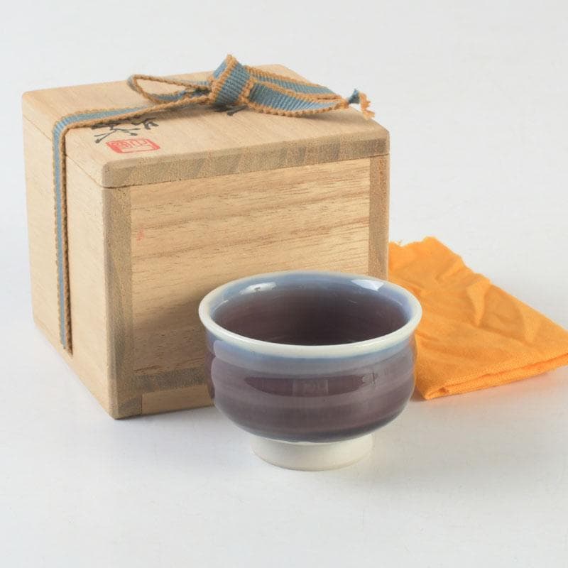 九谷焼　人間国宝　徳田正彦（三代徳田八十吉）　ぐい呑　盃　共布共箱　V　9709 九谷焼 人間国宝 徳田正彦（三代徳田八十吉） ぐい呑 盃 共布共箱 V