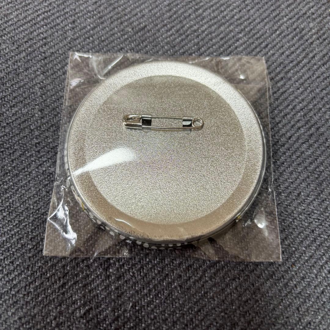 ハイキュー　宮侑　ロングTシャツ　特製缶バッジ